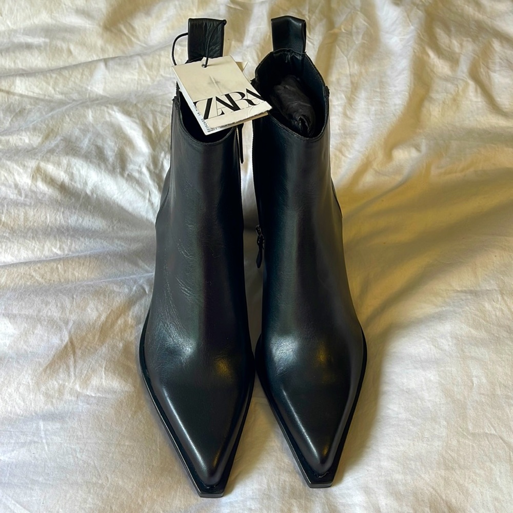 Brand new Zara boots